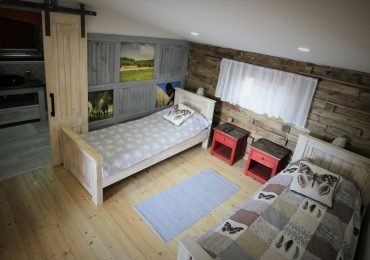 Bedroom in Lazy Horse equestrian center